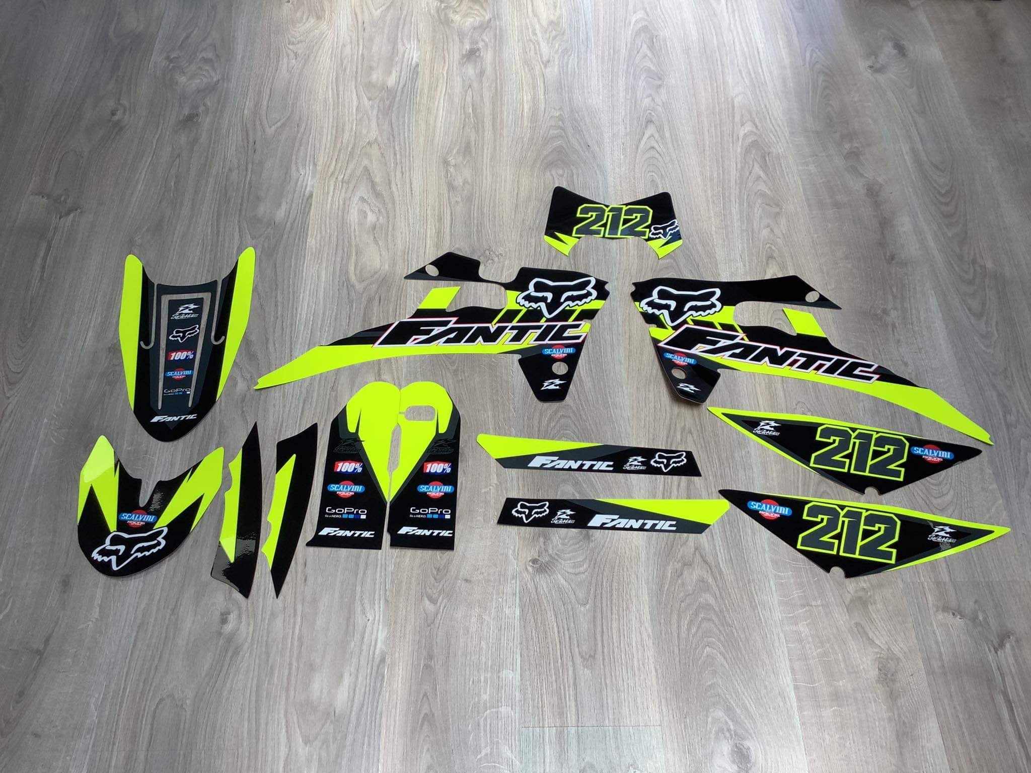 SickMotos Styles Graphics KIT Fluo Yellow Edition Fantic 50 125